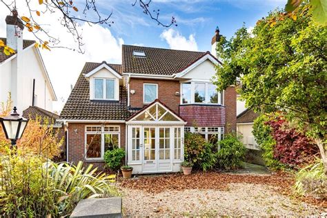 property for sale in foxrock dublin.